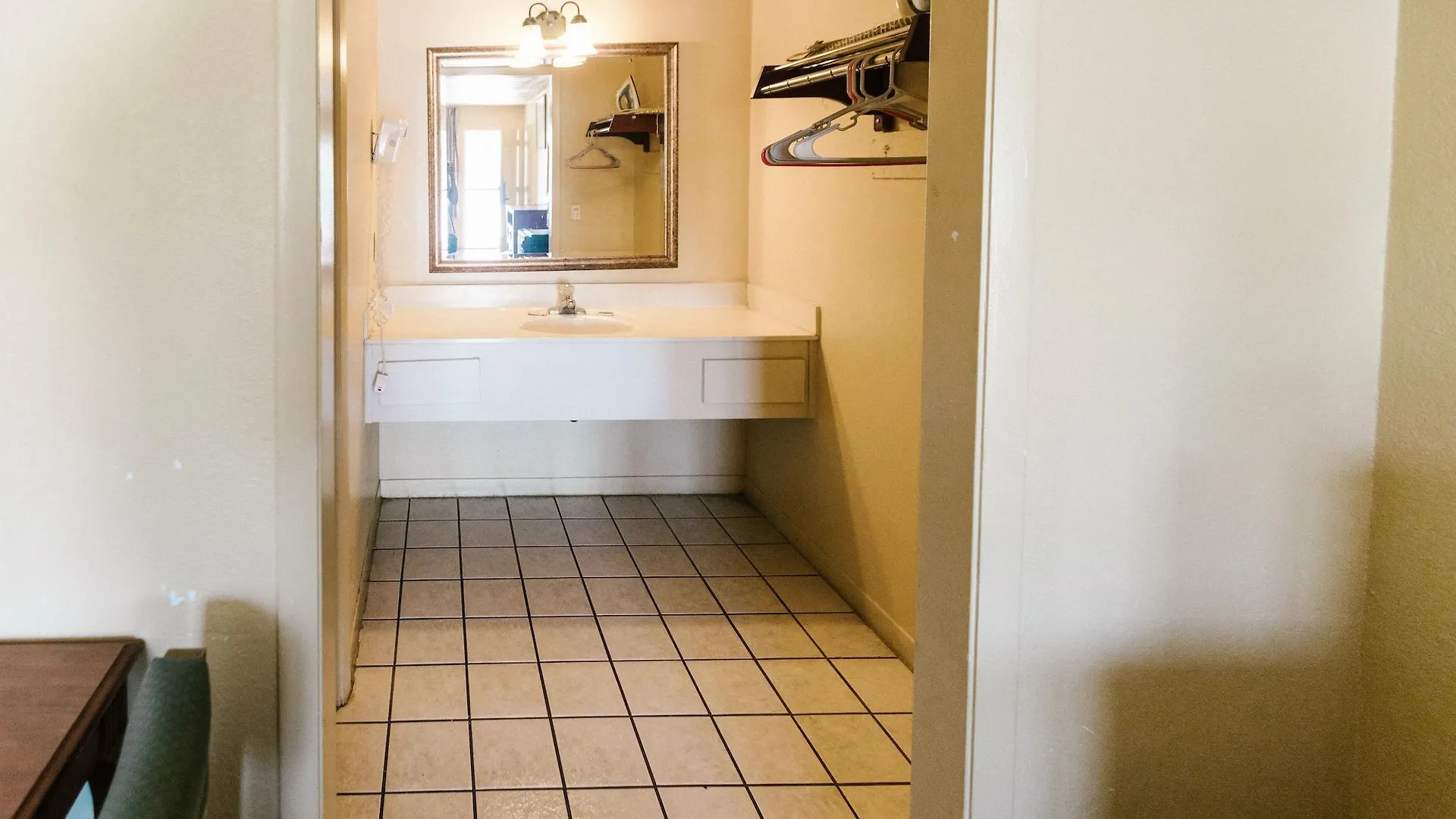 Summer Breeze Motel Upper Grand Lagoon 2*,