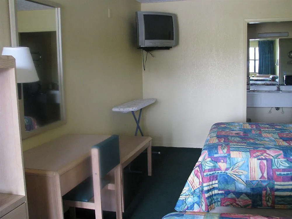 Summer Breeze Motel Upper Grand Lagoon
