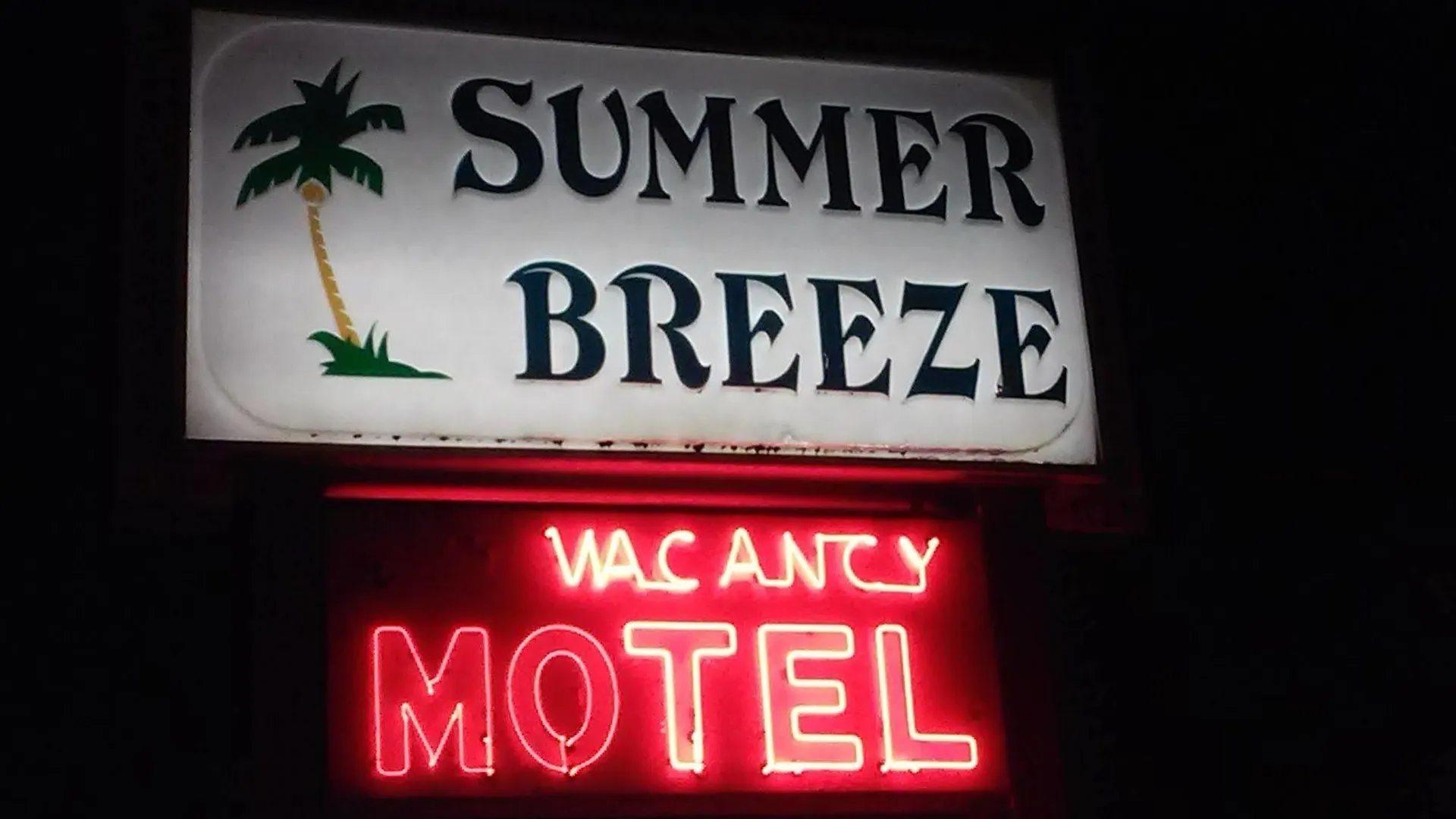Summer Breeze Motel Upper Grand Lagoon