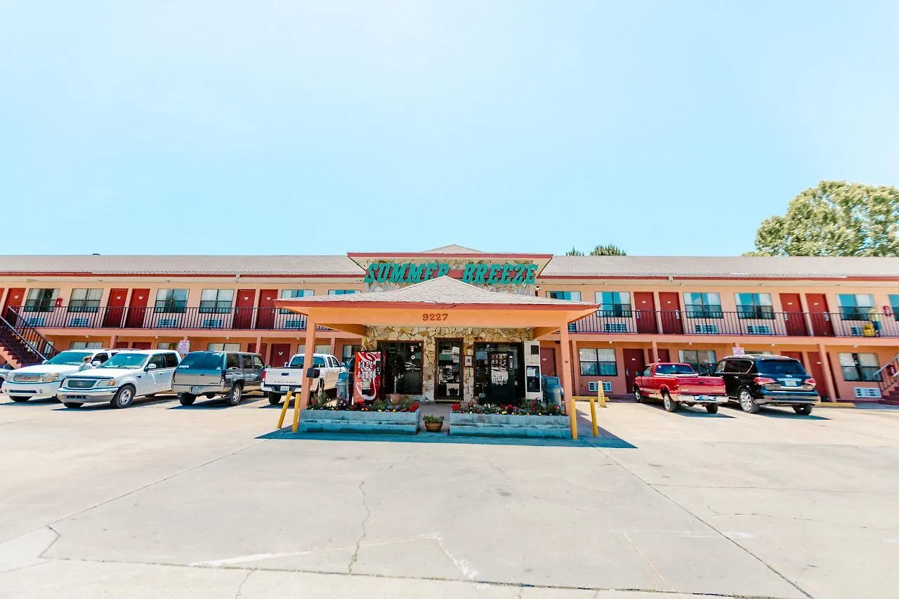 Summer Breeze Motel Upper Grand Lagoon