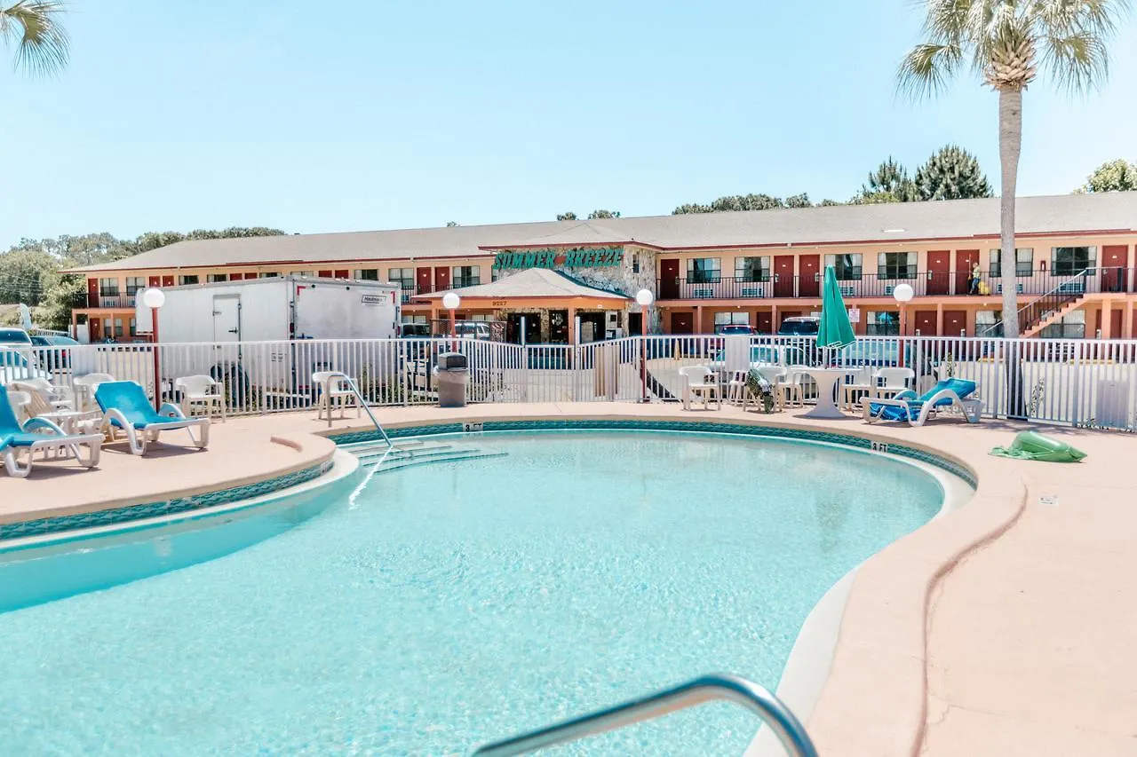 Summer Breeze Motel Upper Grand Lagoon 2*,